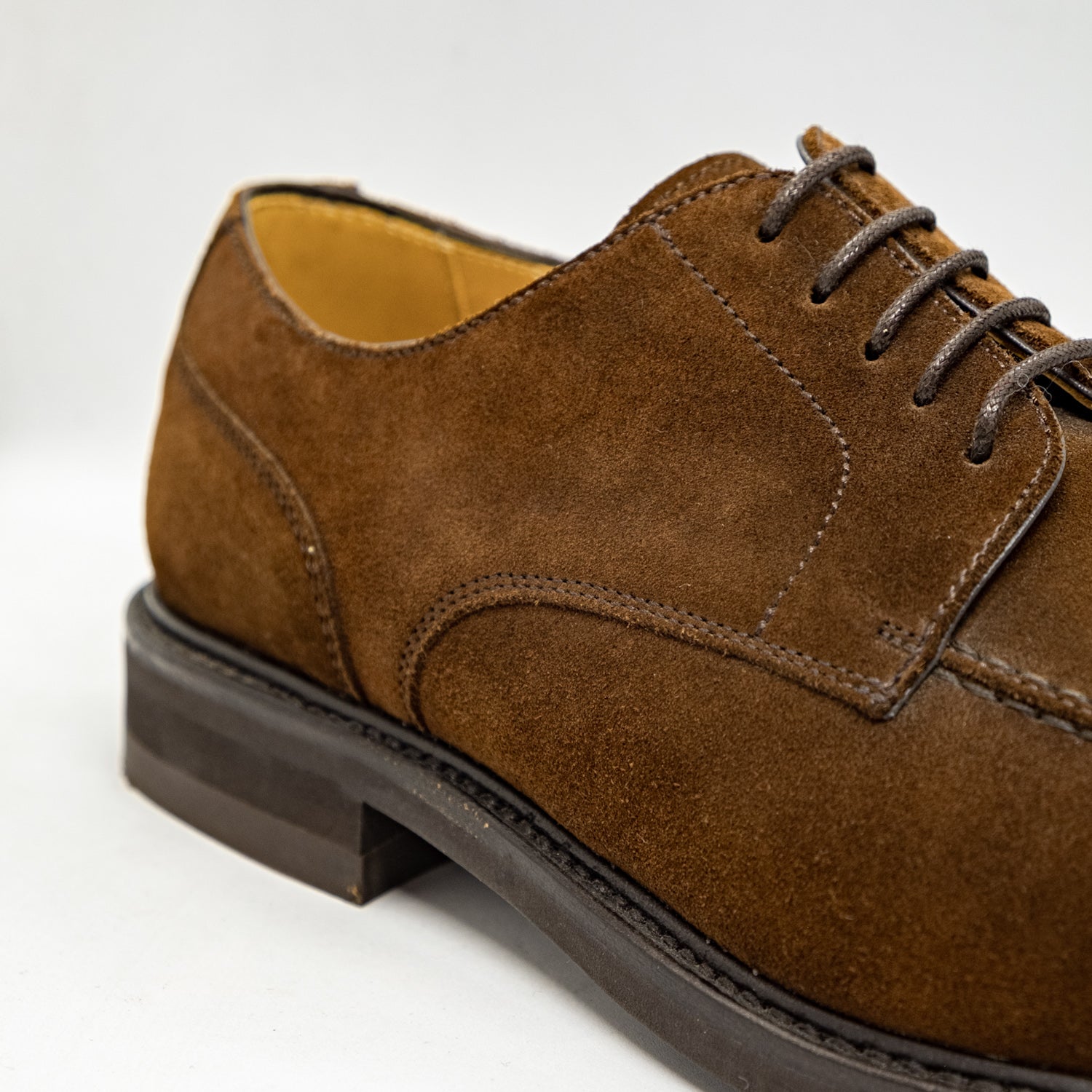 Berwick Split-Toe Derby Dark Brown Suede