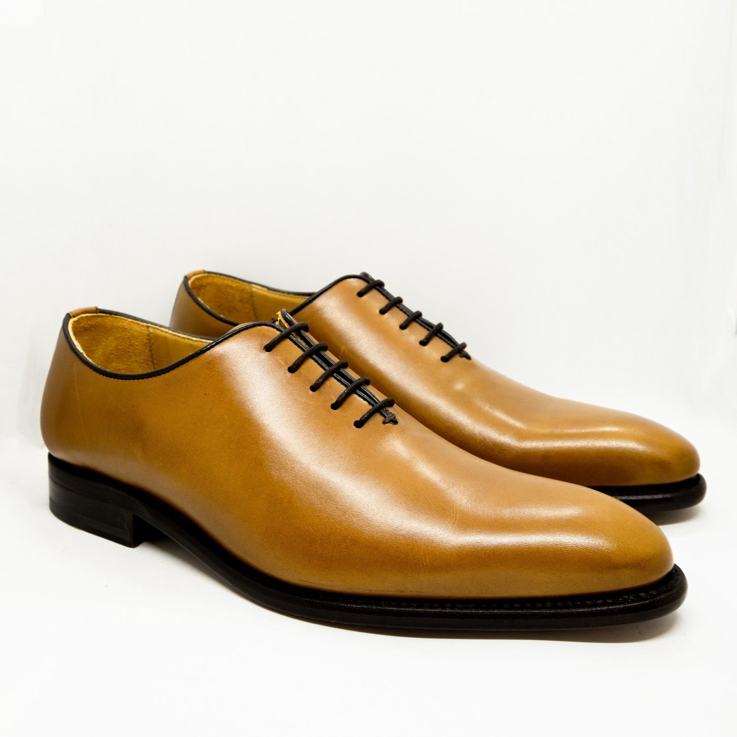 Berwick Wholecut Oxford Brown Saddle Calf