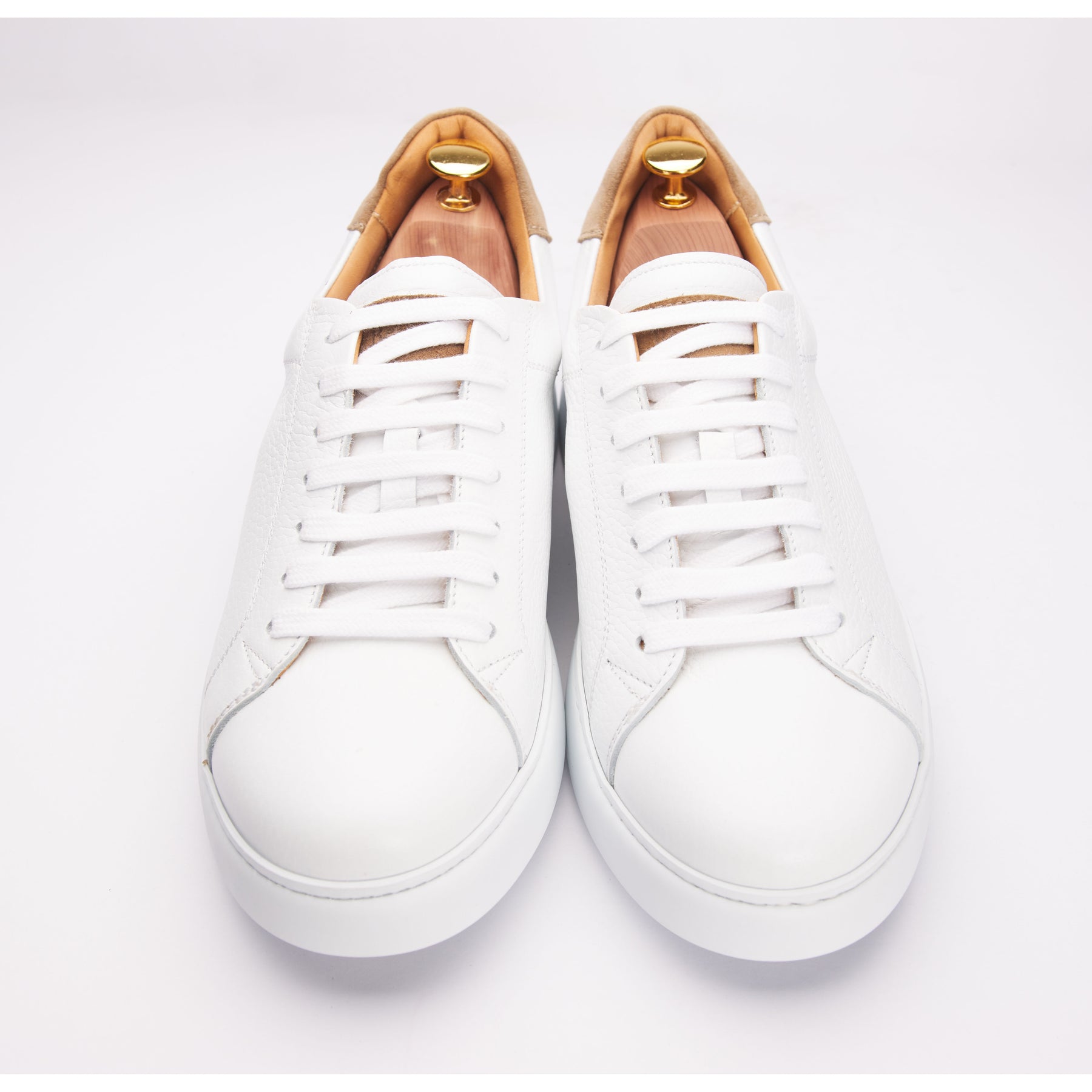 D576 Sneakers White